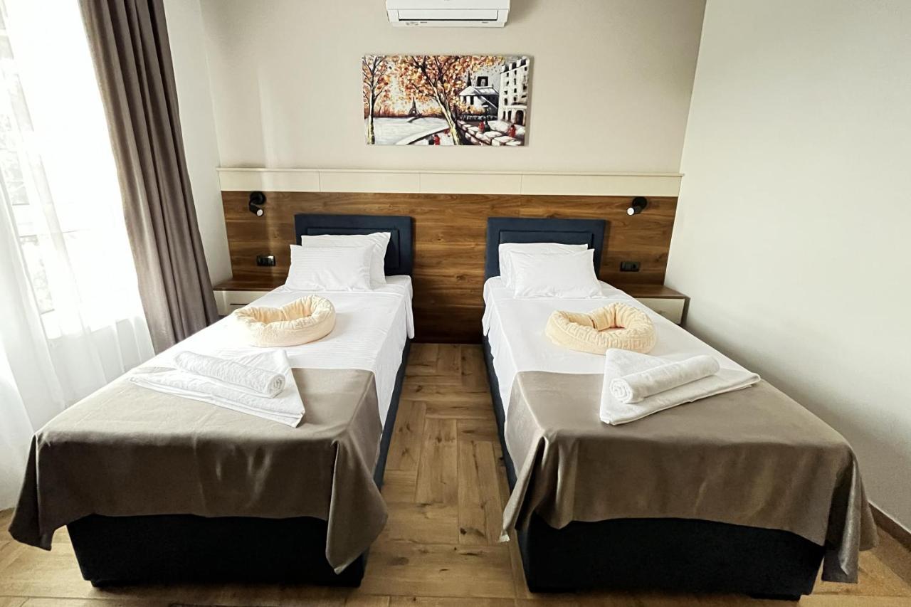 Caka Luxury Rooms & Restaurant ชูปริยา ภายนอก รูปภาพ